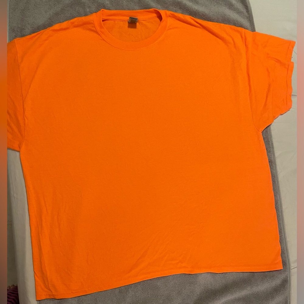 Gildan Heavy Cotton Men’s T-Shirt High-Vis Orange Size 3XL Halloween